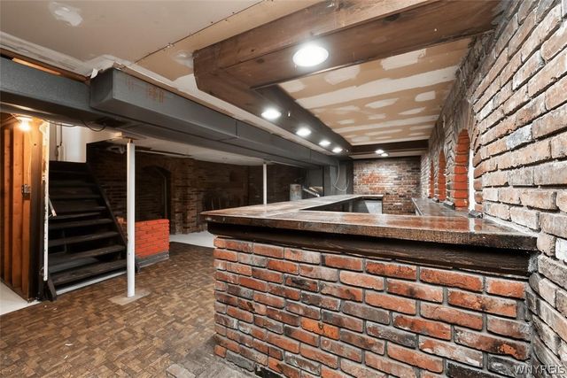 5629 Girard Avenue, Niagara Falls, NY 14304