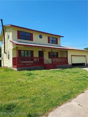 113614 S 4640 Road, Gans, OK 74936