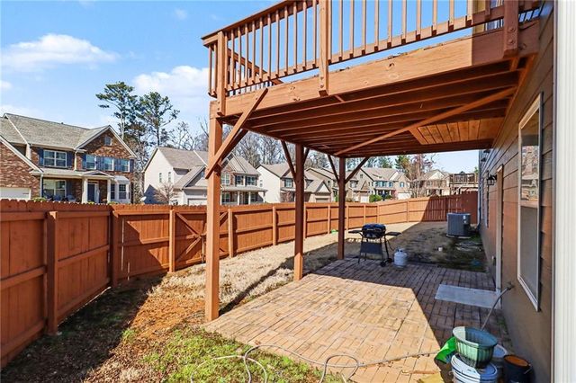 4208 Amberleaf Walk, Lilburn, GA 30047