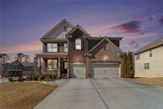 4208 Amberleaf Walk, Lilburn, GA 30047