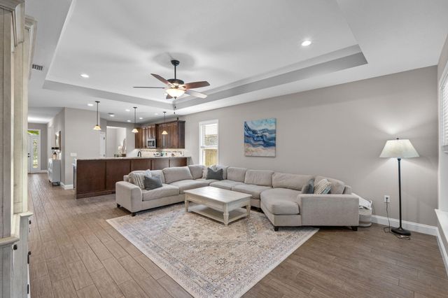 1560 Hickory Street, Niceville, FL 32578
