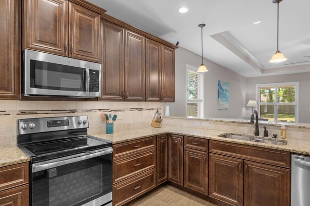 1560 Hickory Street, Niceville, FL 32578