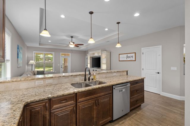 1560 Hickory Street, Niceville, FL 32578