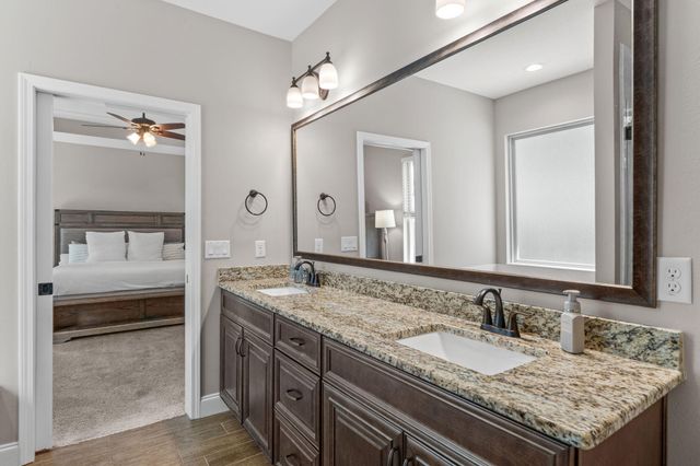 1560 Hickory Street, Niceville, FL 32578