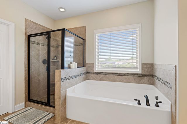 156 Fort Drive, Simpsonville, SC 29681