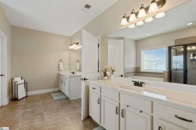 156 Fort Drive, Simpsonville, SC 29681