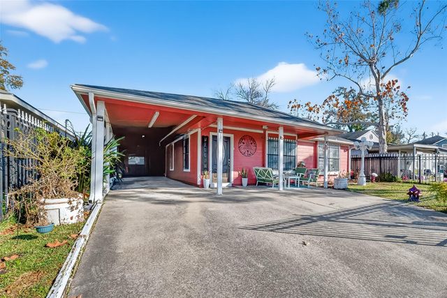 10313 Chadwick Street, Houston, TX 77029