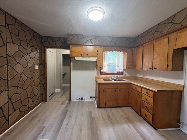6301 Canal Boulevard, Shreveport, LA 71108