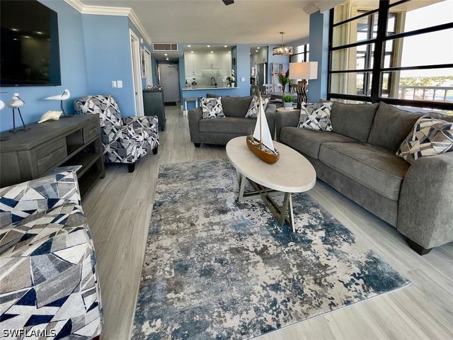 380 Seaview CT 1506, Marco Island, FL 34145