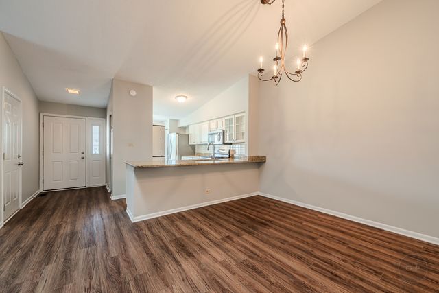 1846 SHETLAND Road, Naperville, IL 60565