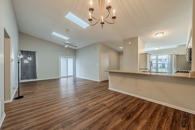 1846 SHETLAND Road, Naperville, IL 60565