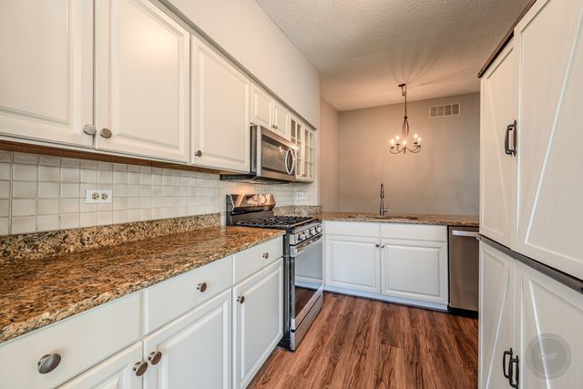 1846 SHETLAND Road, Naperville, IL 60565