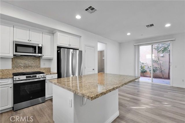 953 N Cornejo, Azusa, CA 91702