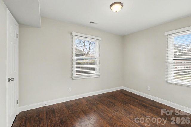 5416 Grafton Drive, Charlotte, NC 28215