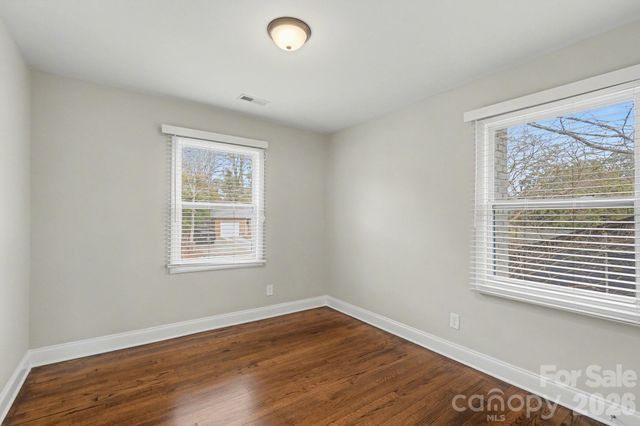 5416 Grafton Drive, Charlotte, NC 28215