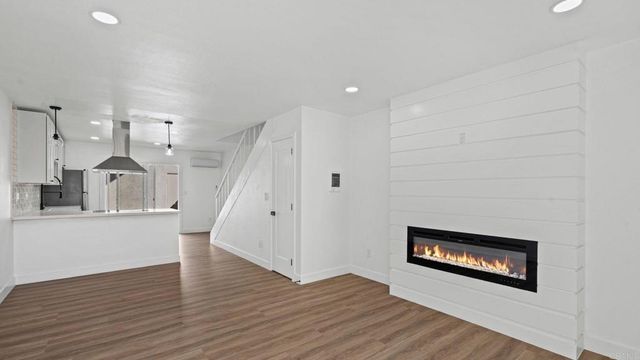 7986 Camino Jonata, San Diego, CA 92122