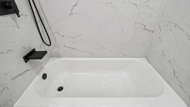 7986 Camino Jonata, San Diego, CA 92122