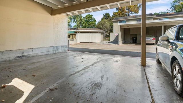 7986 Camino Jonata, San Diego, CA 92122