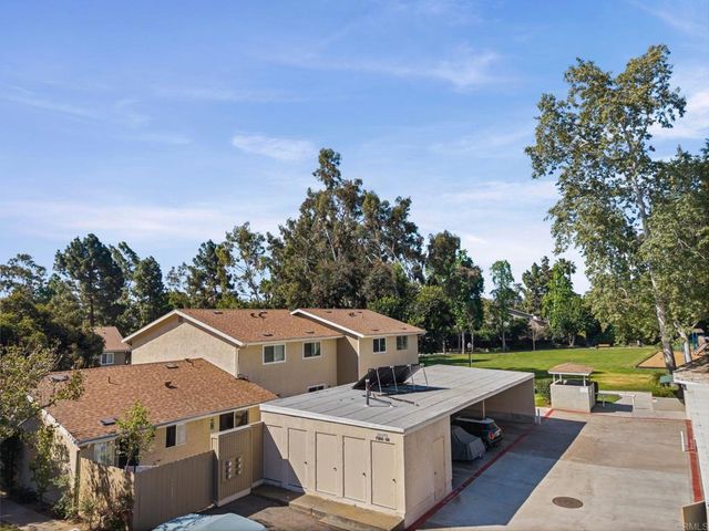 7986 Camino Jonata, San Diego, CA 92122