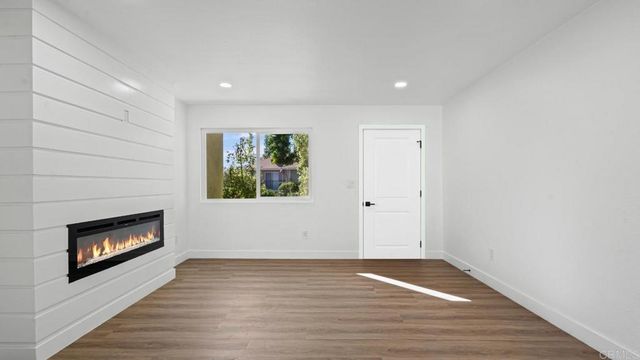 7986 Camino Jonata, San Diego, CA 92122