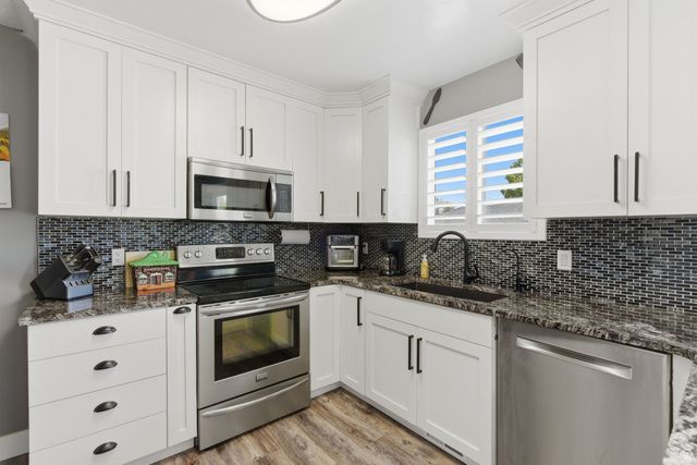 1719 W 12050 S, Riverton, UT 84065