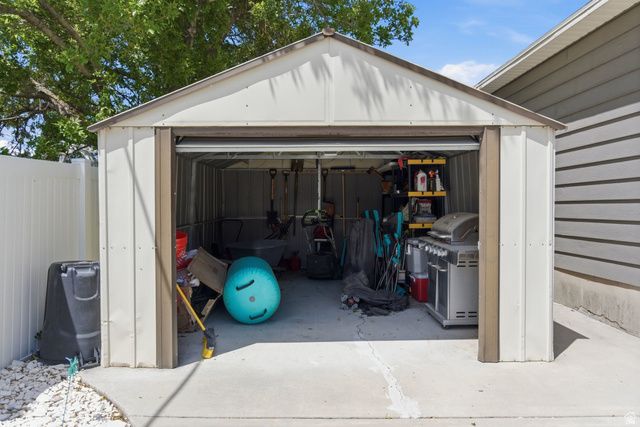1719 W 12050 S, Riverton, UT 84065