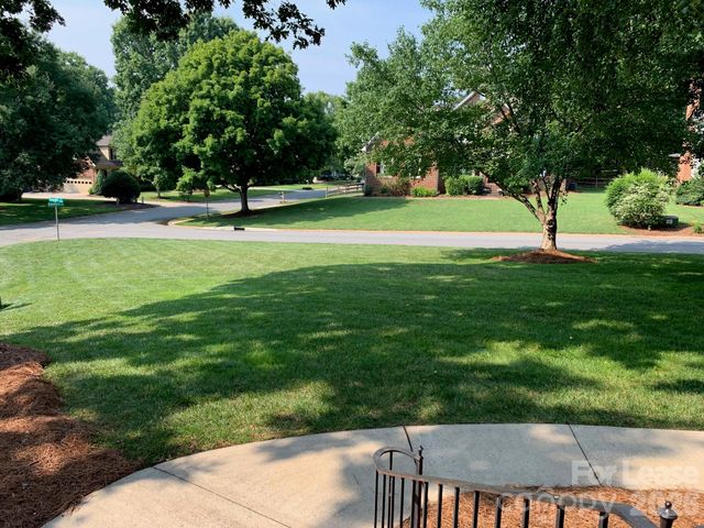 9033 Pennyhill Drive, Huntersville, NC 28078