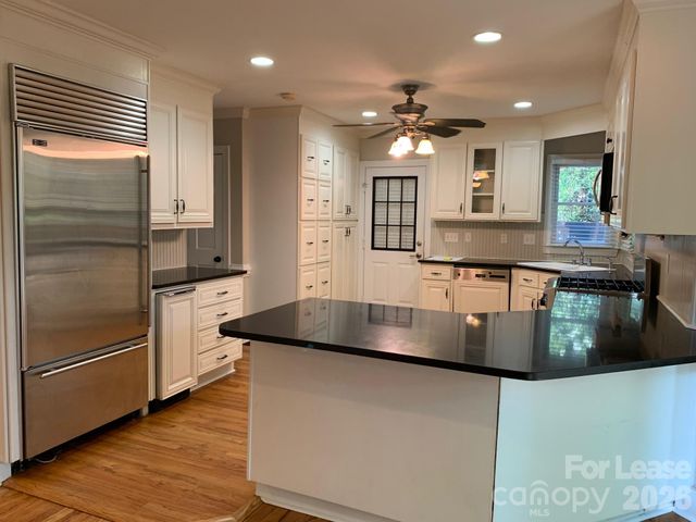 9033 Pennyhill Drive, Huntersville, NC 28078
