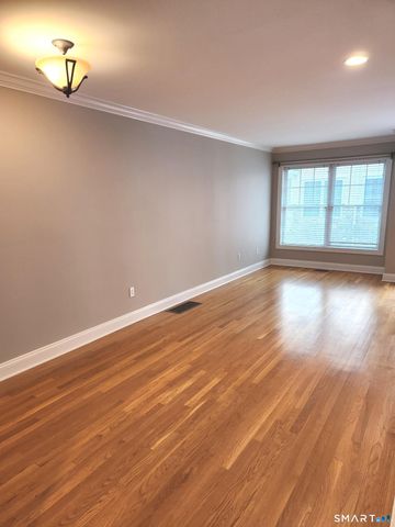 85 Camp Avenue APT 3B, Stamford, CT 06907