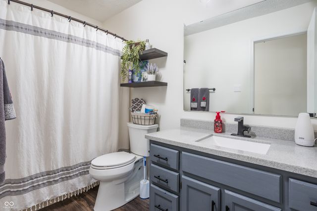 6095 Apache Drive U2 B7, Indianapolis, IN 46254