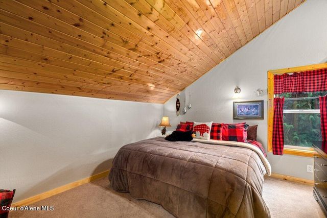 20264 Coeur D'Alene River Rd, Kingston, ID 83839