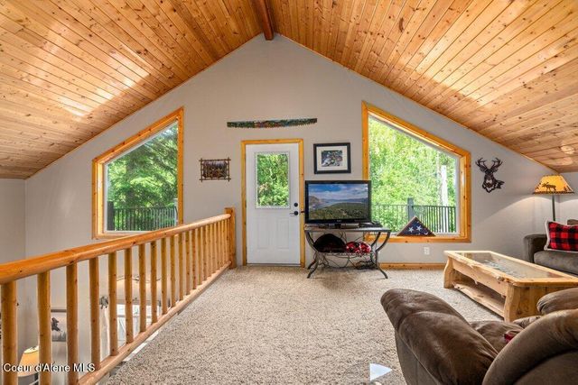 20264 Coeur D'Alene River Rd, Kingston, ID 83839