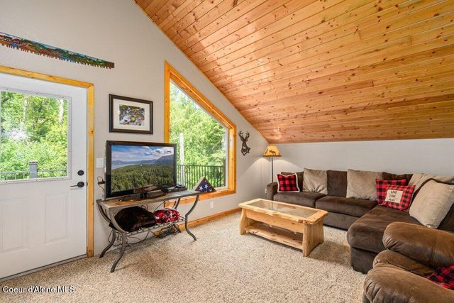 20264 Coeur D'Alene River Rd, Kingston, ID 83839