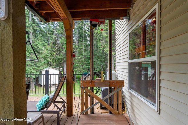 20264 Coeur D'Alene River Rd, Kingston, ID 83839