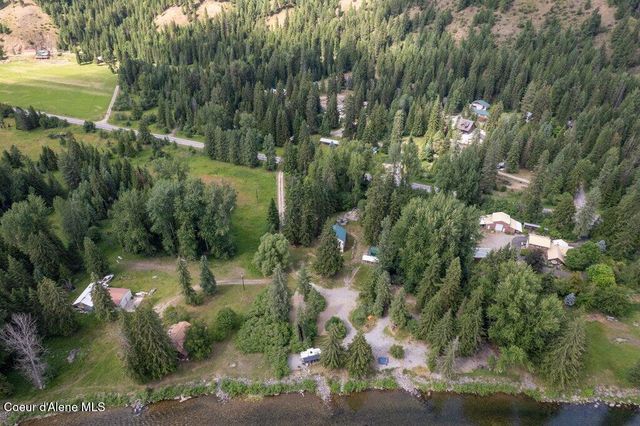 20264 Coeur D'Alene River Rd, Kingston, ID 83839