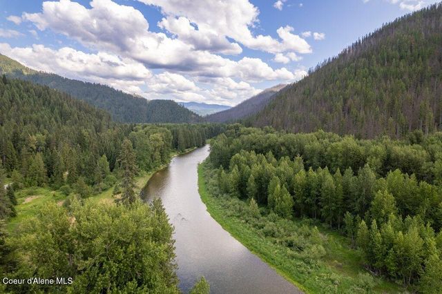 20264 Coeur D'Alene River Rd, Kingston, ID 83839