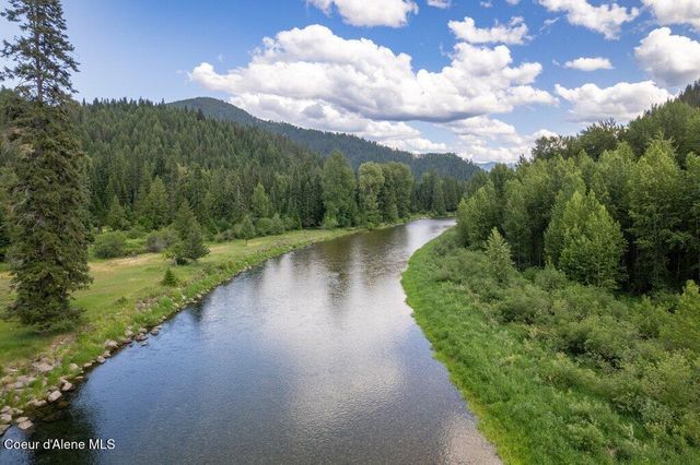 20264 Coeur D'Alene River Rd, Kingston, ID 83839