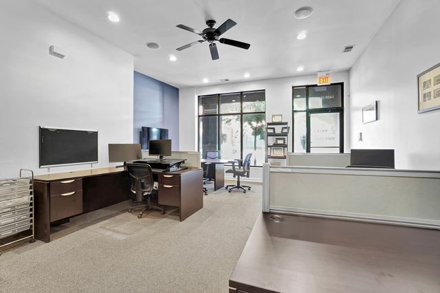1409 W CHICAGO Avenue C1, Chicago, IL 60642