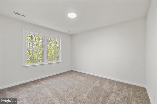 6016 SUNLIGHT MOUNTAIN RD, Spotsylvania, VA 22553