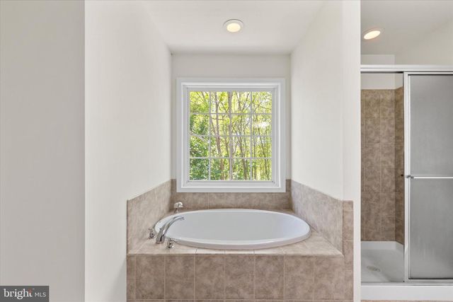 6016 SUNLIGHT MOUNTAIN RD, Spotsylvania, VA 22553