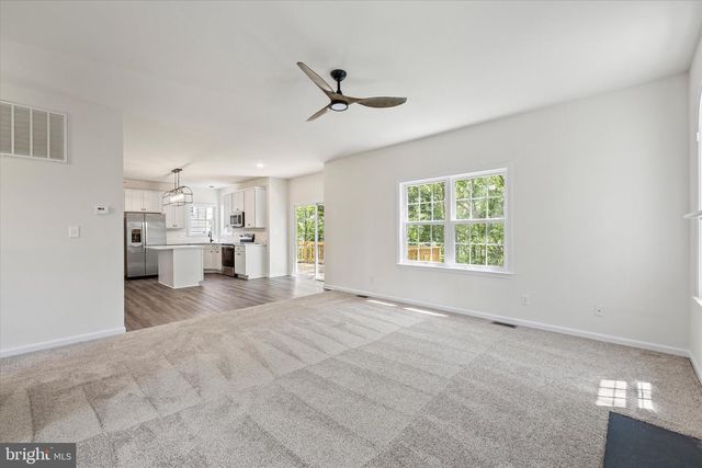 6016 SUNLIGHT MOUNTAIN RD, Spotsylvania, VA 22553