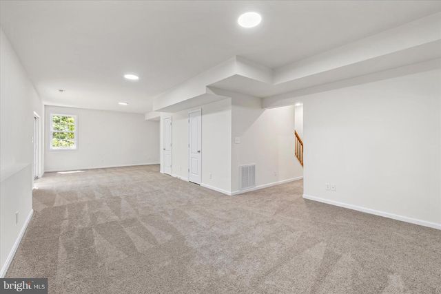 6016 SUNLIGHT MOUNTAIN RD, Spotsylvania, VA 22553