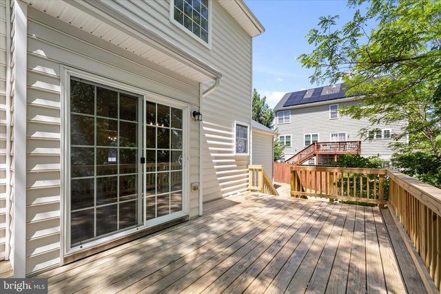 6016 SUNLIGHT MOUNTAIN RD, Spotsylvania, VA 22553