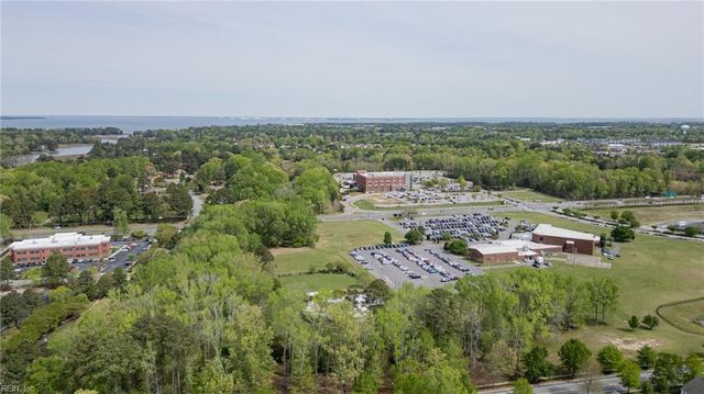 310 Canaan CIR, Suffolk, VA 23435