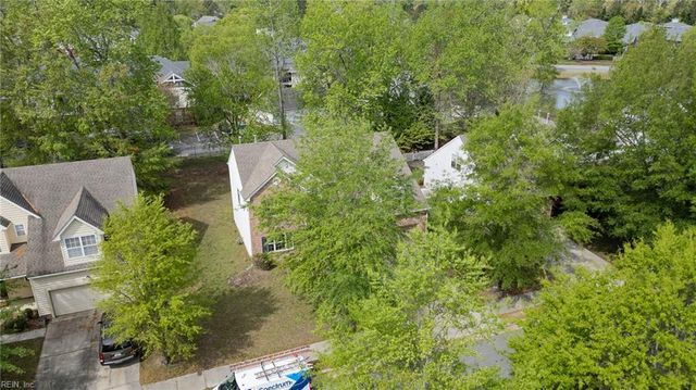 310 Canaan CIR, Suffolk, VA 23435