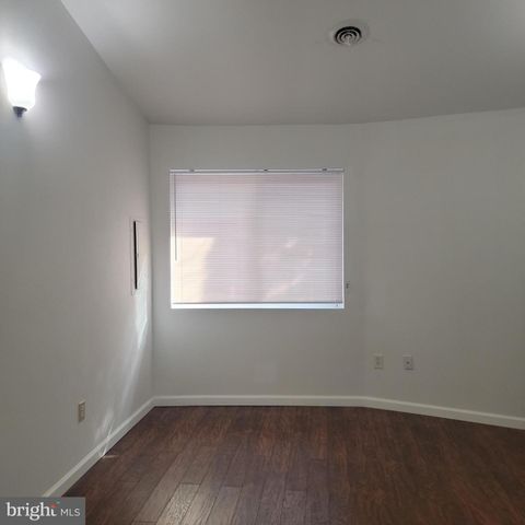 53 MAYFLOWER DR, Little Egg Harbor Twp, NJ 08087