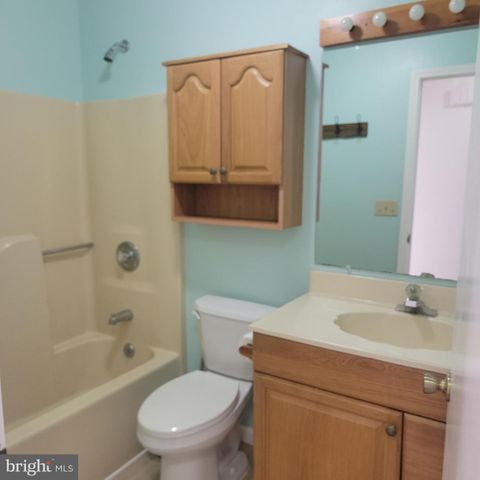 53 MAYFLOWER DR, Little Egg Harbor Twp, NJ 08087