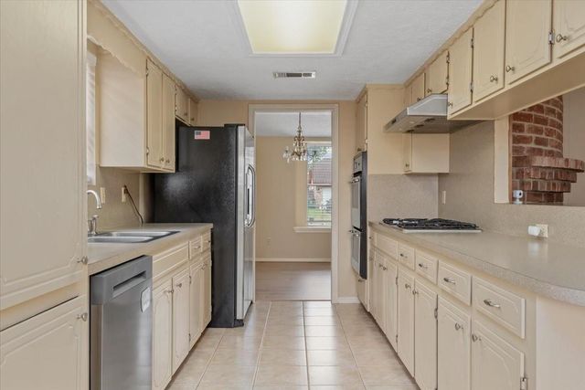 3511 Lemon Tree Lane, Houston, TX 77088