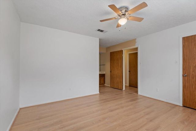 3511 Lemon Tree Lane, Houston, TX 77088