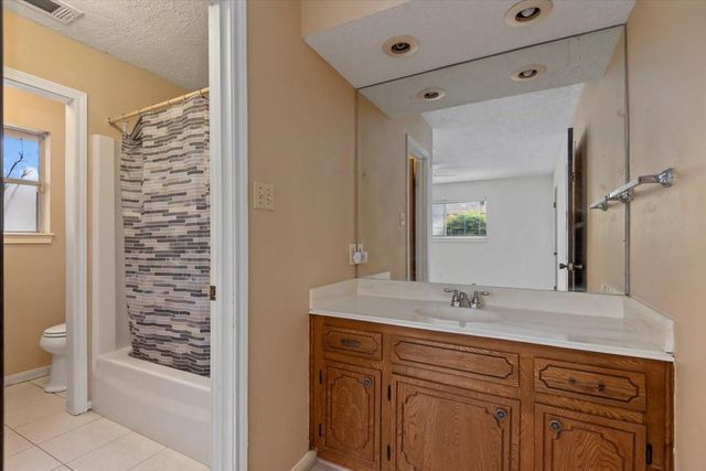 3511 Lemon Tree Lane, Houston, TX 77088